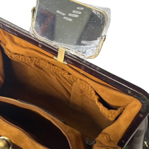 Patricia Nash Ealing Frame Leather Bag in Chocolate Color - Picture 14 of 16